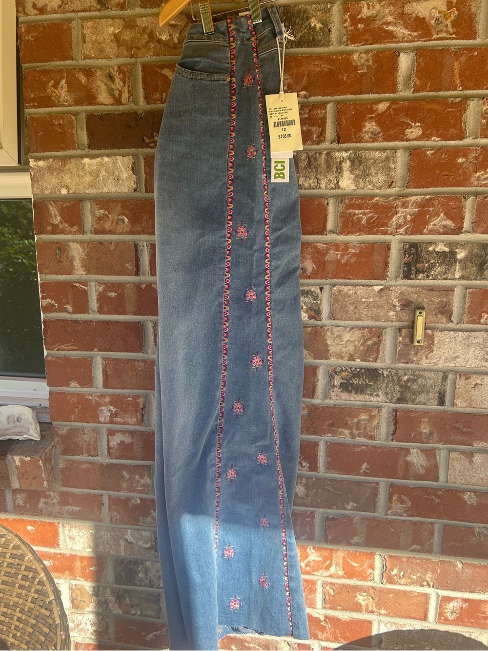 Wide Leg Embroidered Jeans Size 12 NWT